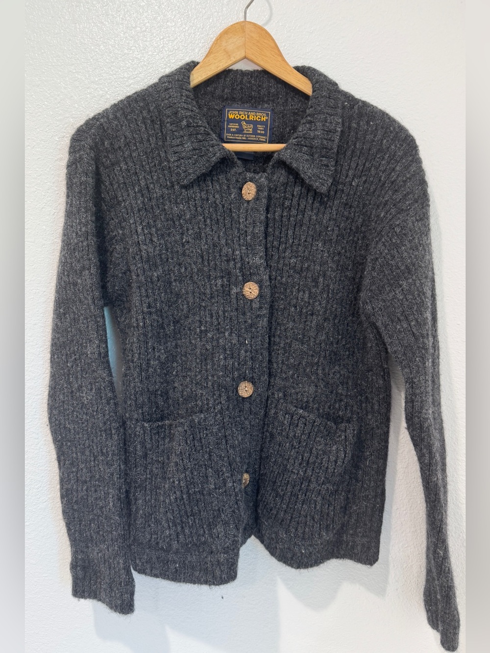 Woolrich Vintage Charcoal Grey Ribbed Pure Wool Button Up Cardigan Sweater M
